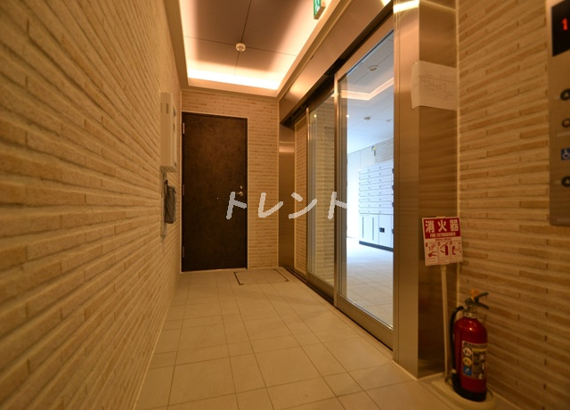 ウェルスクエアイズム千駄ヶ谷-203