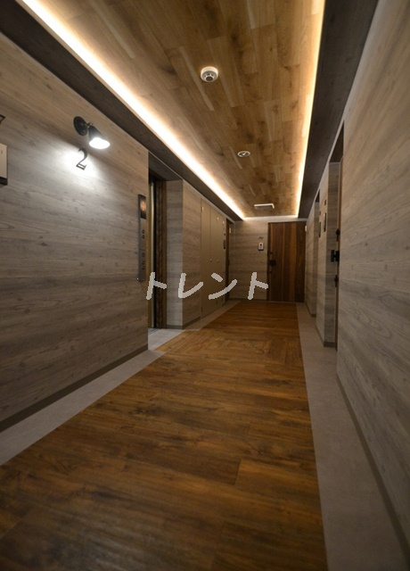 ウェルスクエアイズム千駄ヶ谷-203