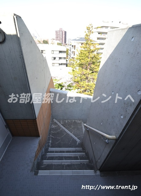グランステューディオ市ヶ谷薬王寺Ⅱ-402