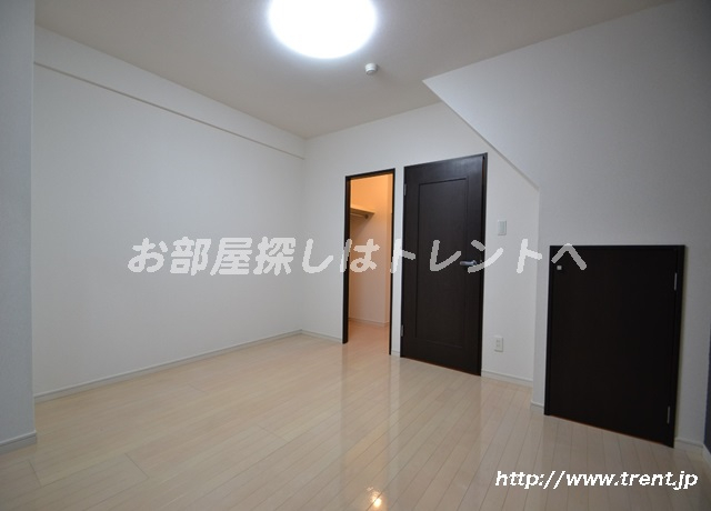 グランステューディオ市ヶ谷薬王寺Ⅱ-402