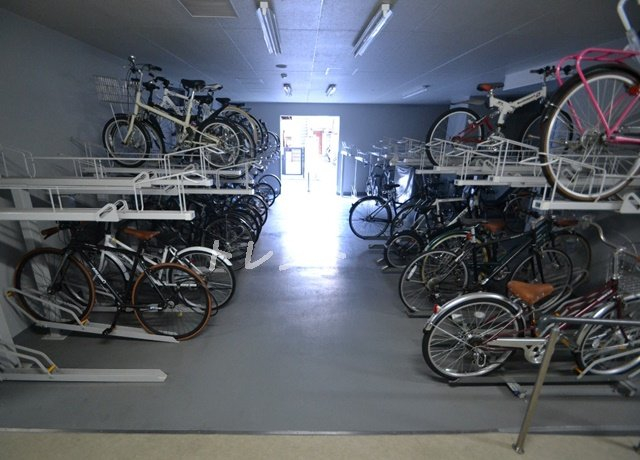 パークキューブ四谷三丁目-303