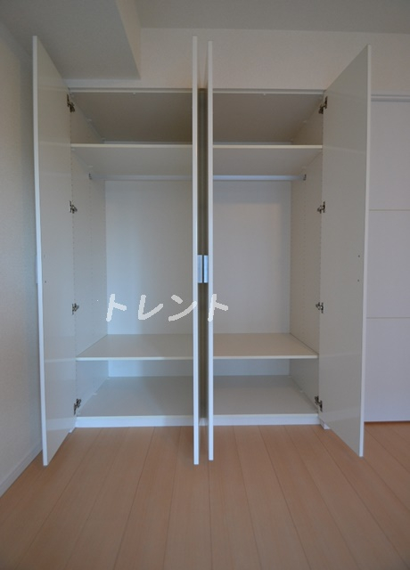 パークキューブ四谷三丁目-303