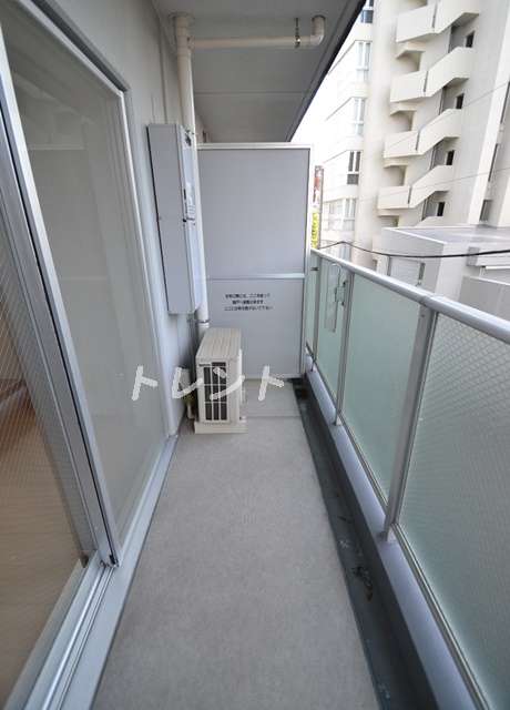 パークキューブ四谷三丁目-303