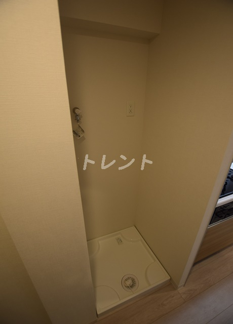 アヴェニール本郷-203