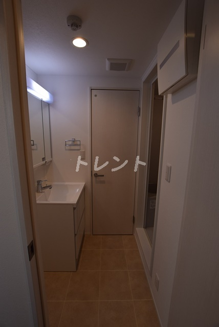 プラージュ早稲田-303