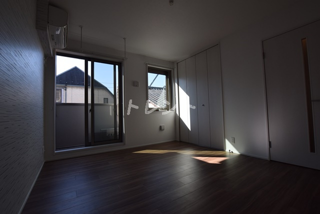 プラージュ早稲田-303