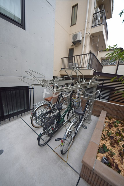 ウェルスクエアイズム文京小日向-102