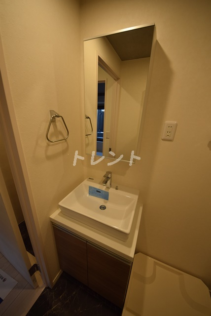 ウェルスクエアイズム文京小日向-102