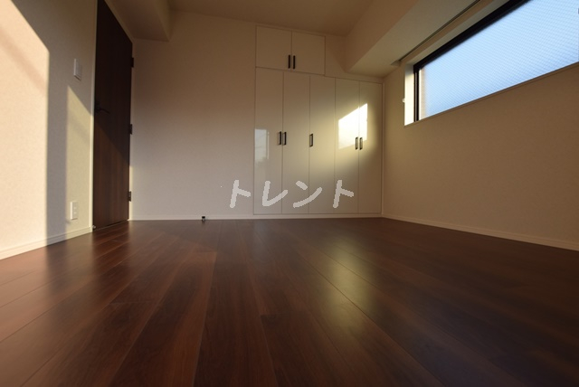 パークアクシス市谷加賀町-402