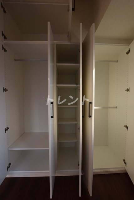 パークアクシス市谷加賀町-402