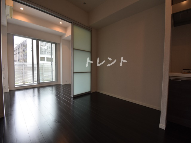 コンフォリア三田イースト-1104