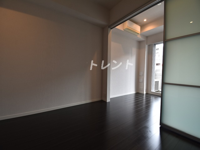 コンフォリア三田イースト-1104