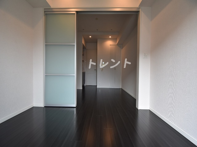 コンフォリア三田イースト-1104