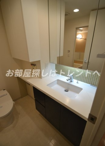 アパートメンツタワー六本木-501