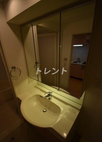 クオリア銀座三丁目-703