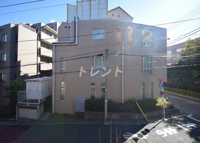パークアクシス市谷左内町-202