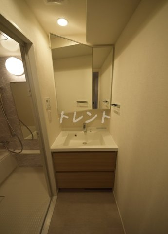 パークアクシス市谷左内町-204