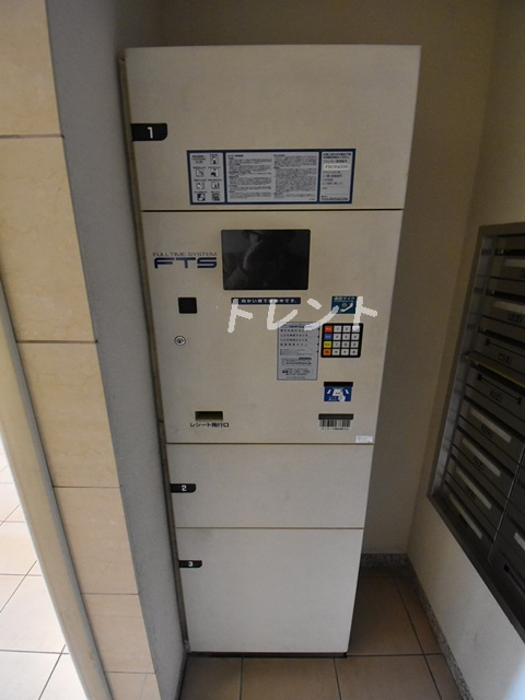 コートレアル三田綱町-406