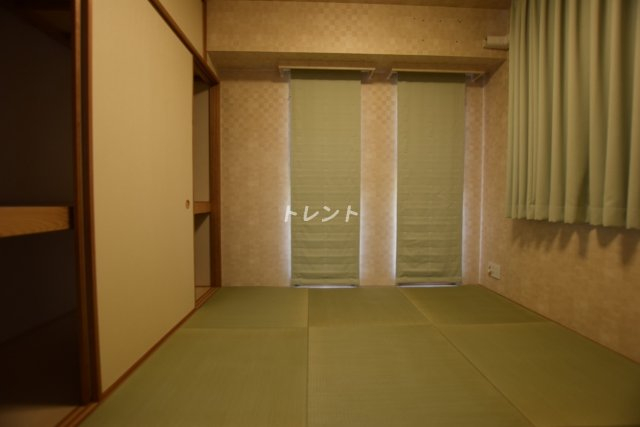 サンクタス本郷元町-602
