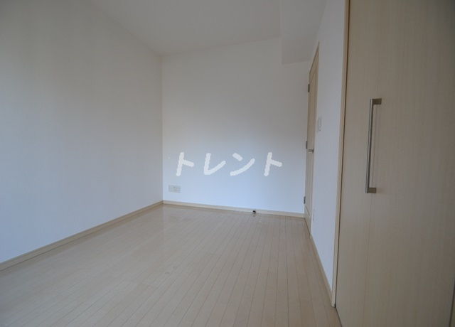 サンコーレジデンス千駄ヶ谷-302