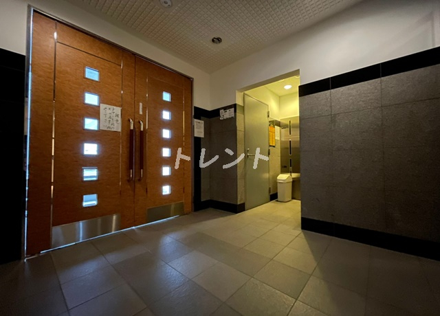カインドステージ四谷三丁目-202