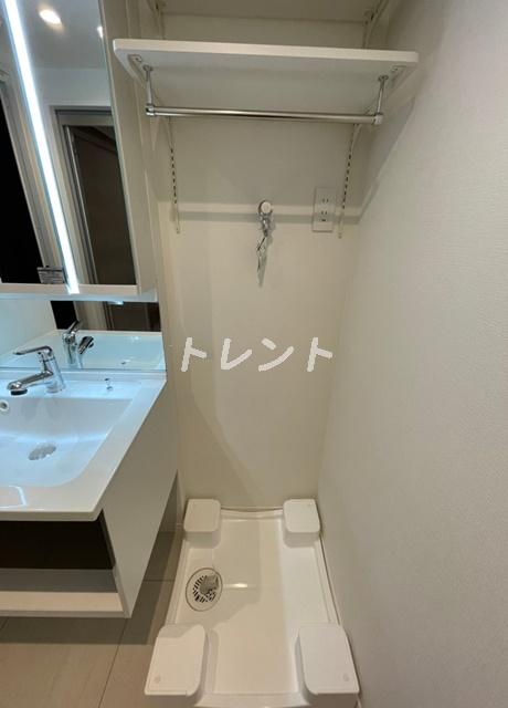 カインドステージ四谷三丁目-202