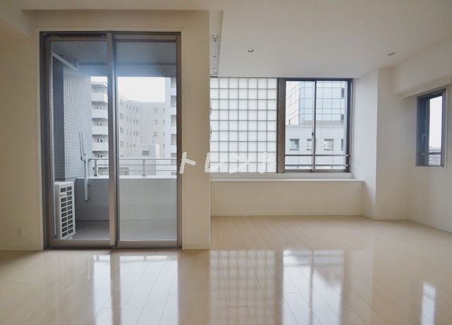 ガーネットコート四谷-704