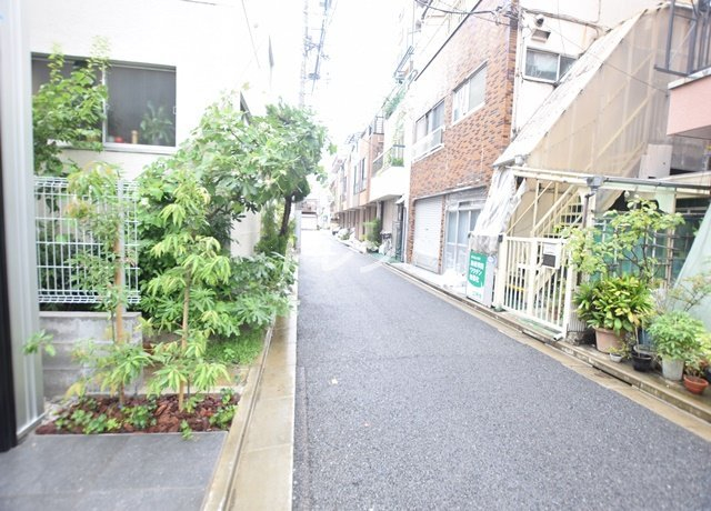 トライム早稲田鶴巻町-101