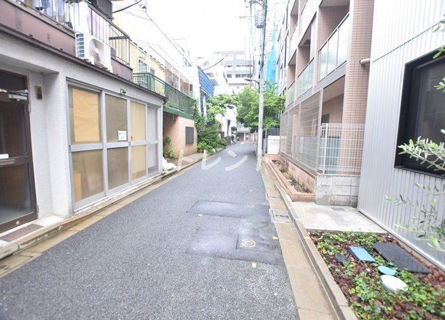 トライム早稲田鶴巻町-101