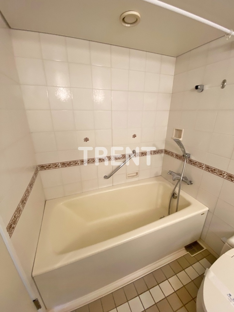 ハンドレッドステイレジデンス-704