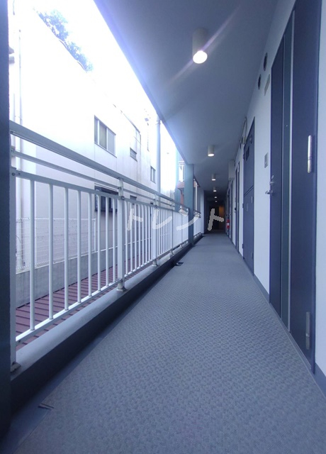 ザハウス中野坂上-201