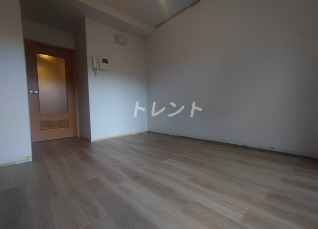 ザハウス中野坂上-201