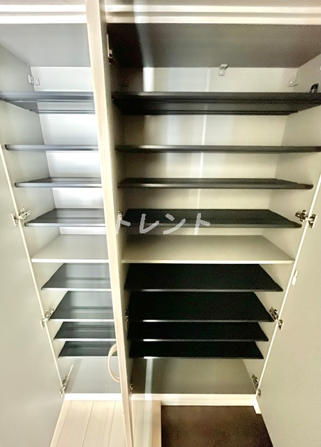 クラシー中野弥生町-305