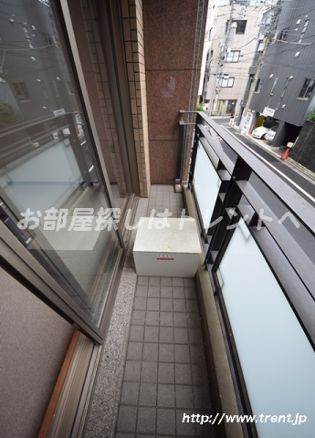 ルーフ御茶ノ水ヒルズ-10B