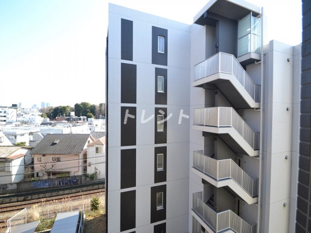 フロレゾン代々木-402