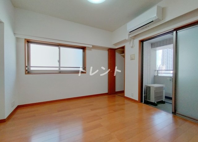 アジールコート中野坂上-704