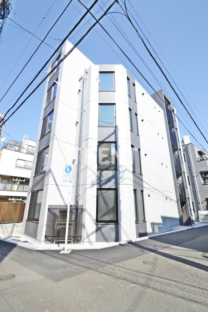 タスキスマート新宿-303