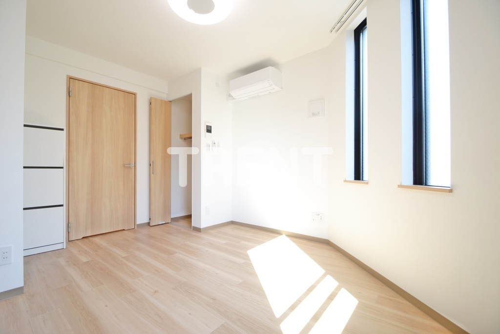 タスキスマート新宿-303