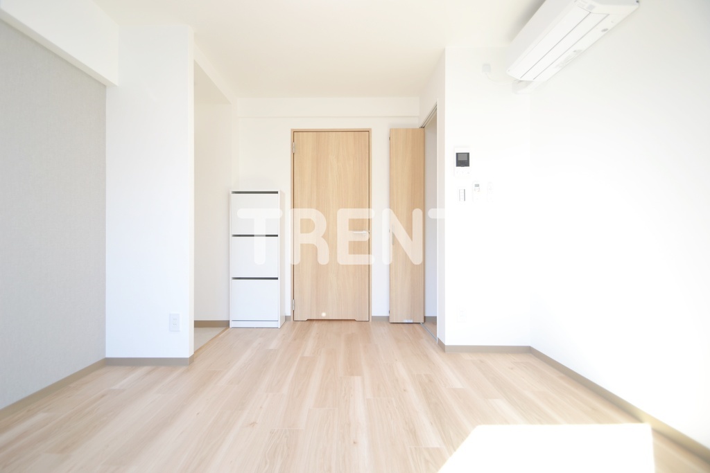 タスキスマート新宿-303