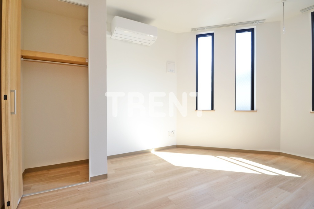 タスキスマート新宿-303