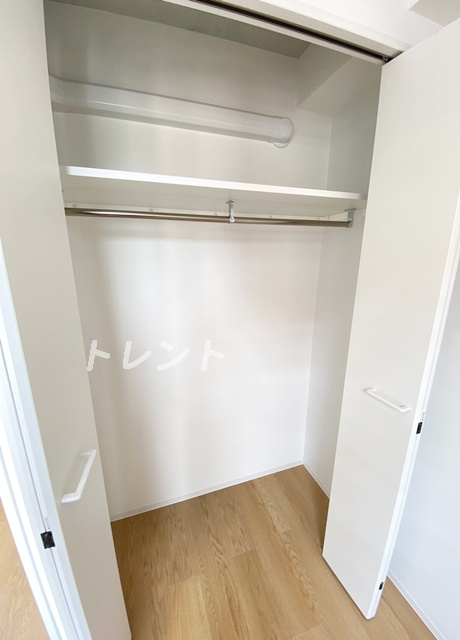 ラクラス中野弥生町-401