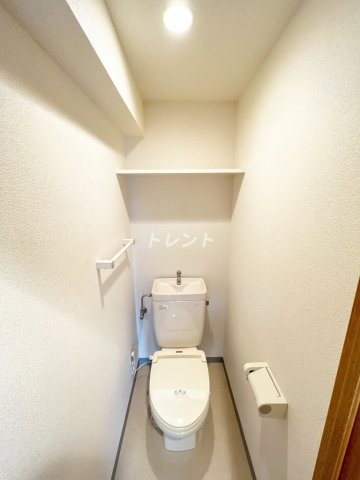 スカイコート目白台-704