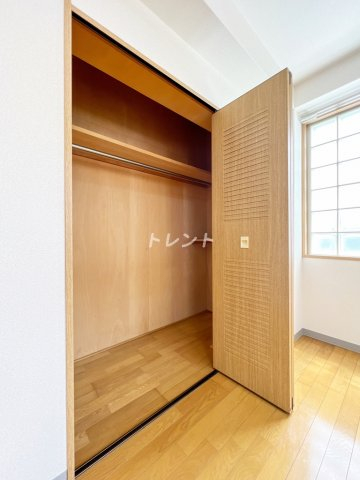 スカイコート目白台-704