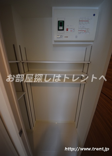 コンフォリア神田神保町-601