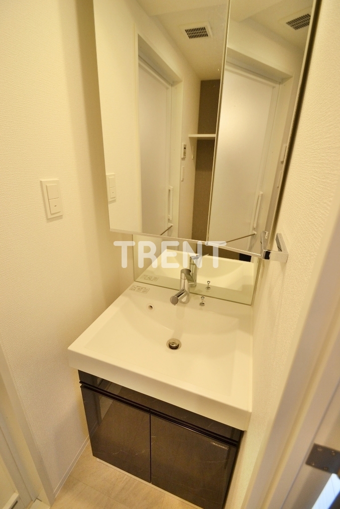 ディームス東新宿-802