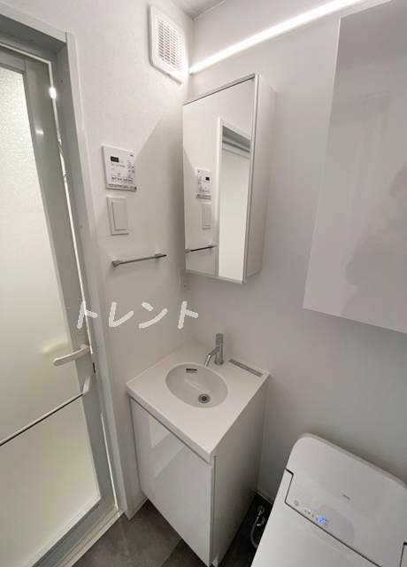 ラクラス中野弥生町-306