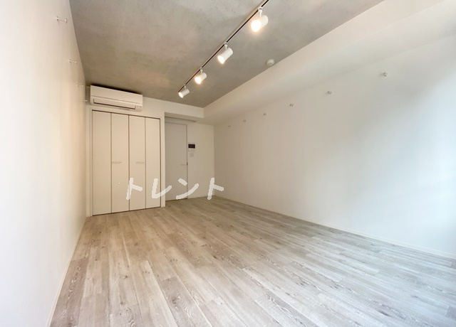 ラクラス中野弥生町-306