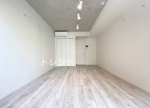 ラクラス中野弥生町-308
