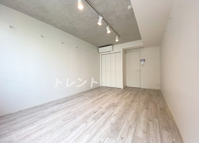 ラクラス中野弥生町-308