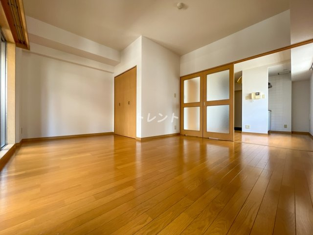 ディム秋葉原-701